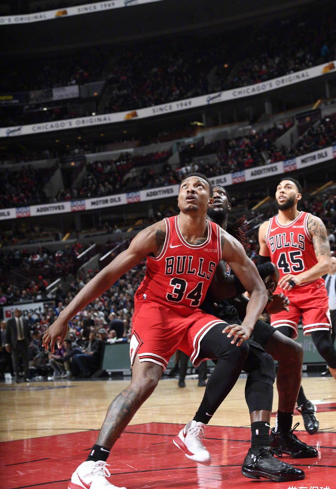 够在这场万 够在这场万