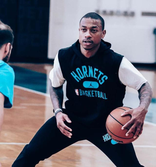 转会都将在 转会都将在